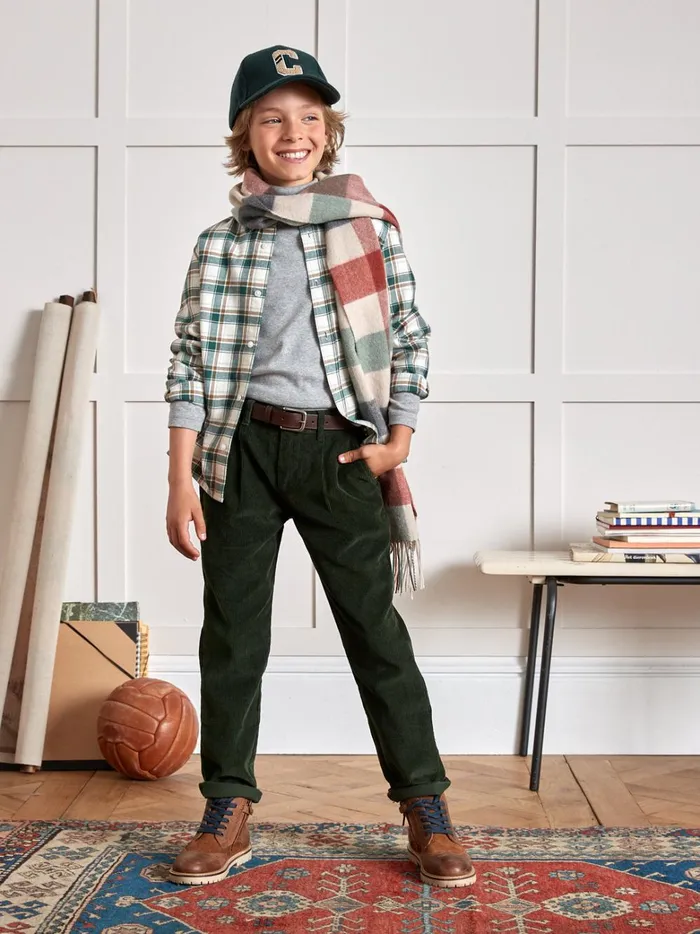 Boys Clothing Cyrillus Corduroy Chino Trousers Vert Chasse