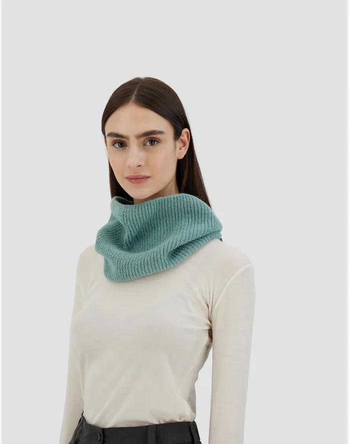 Herno NECK WARMER IN PLAINALPACA WOOL Green Women Scarves