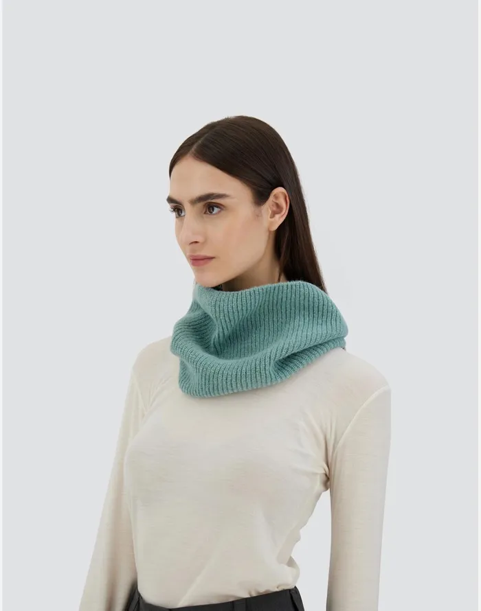 Herno NECK WARMER IN PLAINALPACA WOOL Green Women Scarves