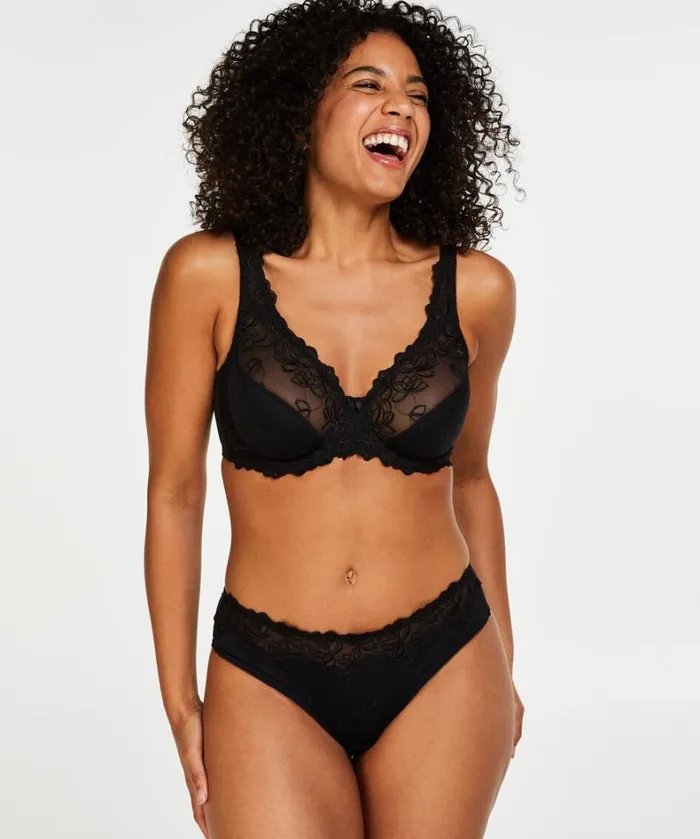 Hunkemller Diva NonPadded Underwired Bra 8211 Black Black 8211 Women Hunkemller Diva NonPadded Underwired Bra 8211 Black Black 8211 Women
