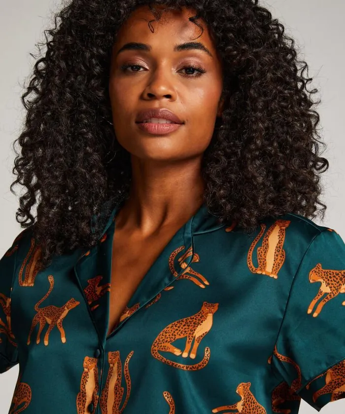 Hunkemller Satin ShortSleeved Jacket 8211 Green Green 8211 Women Hunkemller Satin ShortSleeved Jacket 8211 Green Green 8211 Women