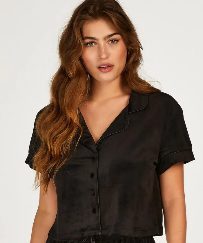 Hunkemller Short Sleeve Velour Jacket 8211 Black Black 8211 Women