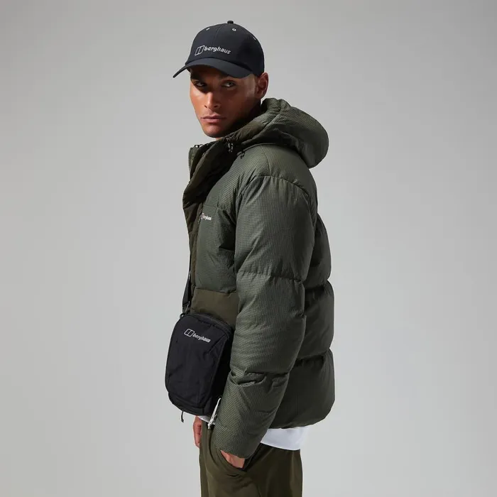 Insulated Men Berghaus Sabber Down Hooded Jacket 8211 Dark Green