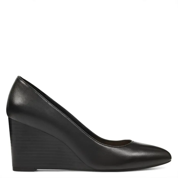 Jazzin Almond Toe Wedges Black Leather Women Nine West Heels