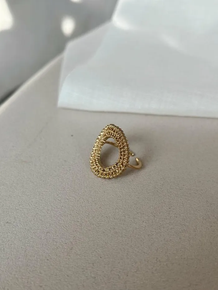 Jewelry and Accessories Rings Easy Clothes Golden Dasou Ring