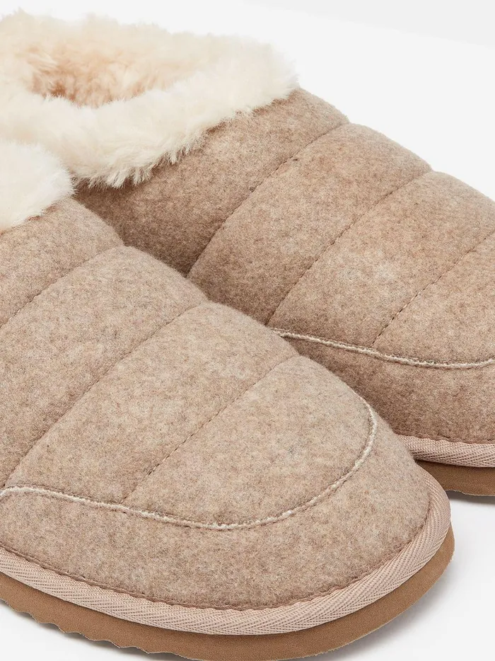 Joules Nightwear Women Oatmeal Faux Fur Lined Slippers