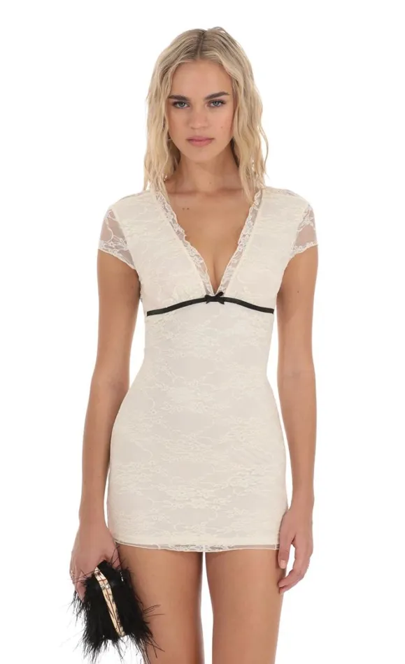 Lace Short Sleeve Bodycon Dress Cream Women LUCY IN THE SKY Mini Dresses