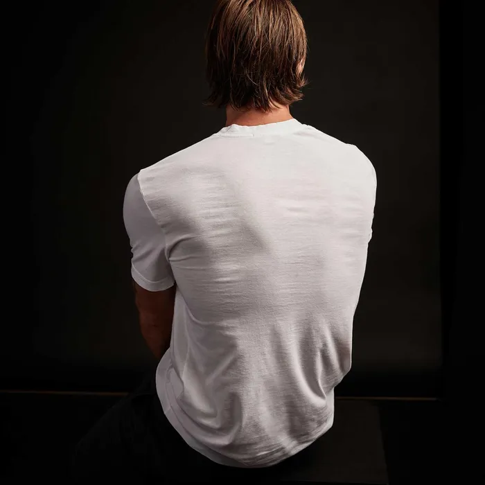 MEN James Perse CLASSICS Short Sleeve V Neck White