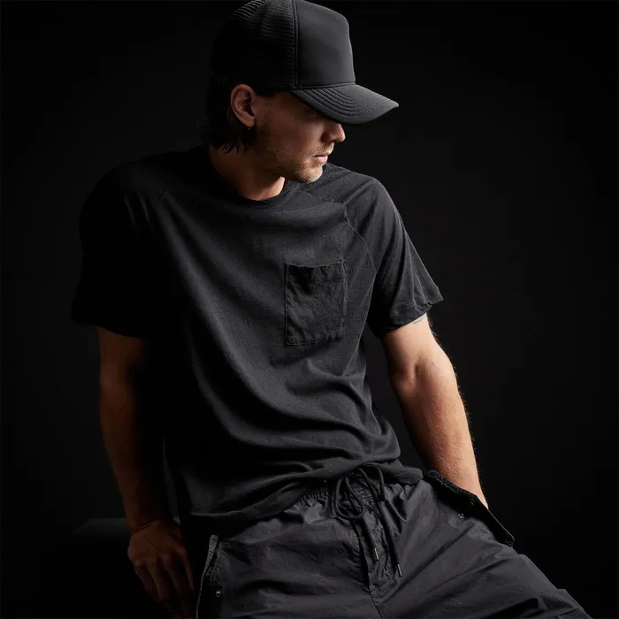 MEN James Perse LOS ANGELES COLLECTION Linen Palm Tee Black