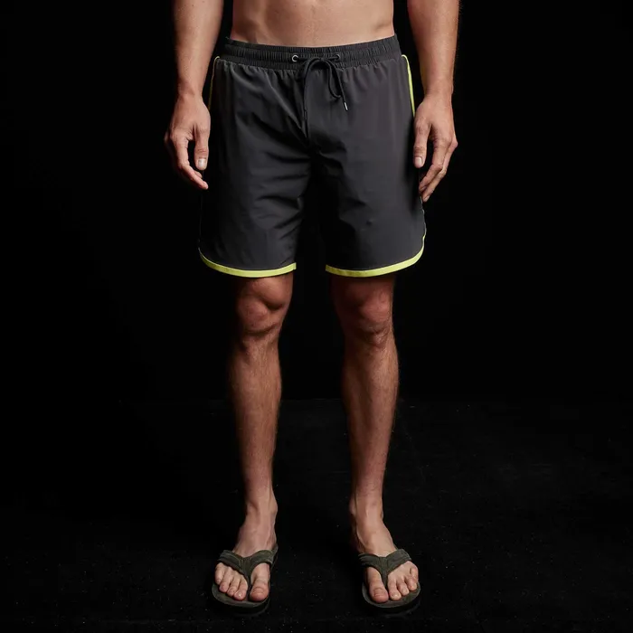 MEN James Perse SHORTS YOSEMITE Curved Hem Board Short Carbonneon