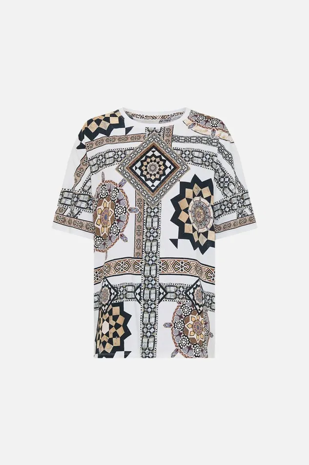 OVERSIZED BAND TEE 8211 WHITEMULTI TILE STYLE Tile Style Womens Camilla Tees