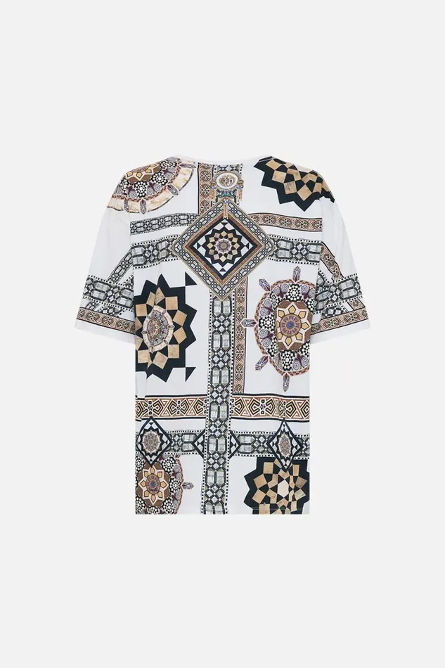 OVERSIZED BAND TEE 8211 WHITEMULTI TILE STYLE Tile Style Womens Camilla Tees