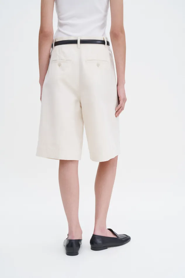 Relaxed Pleated Cotton Linen Shorts Cream White Trousers filippak Women