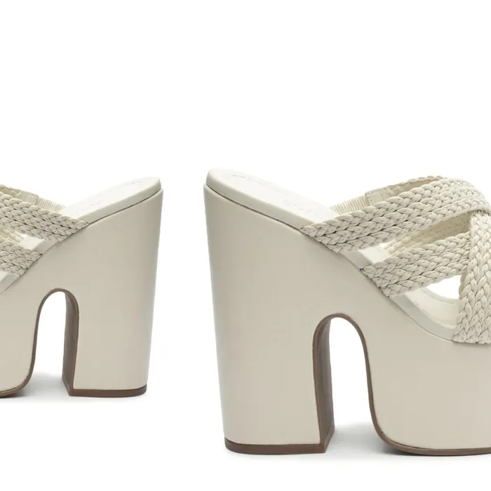 Sandals Aneka Atanado Leather Sandal Pearl Schutz Shoes Platforms Sandals Aneka Atanado Leather Sandal Pearl Schutz Shoes Platforms