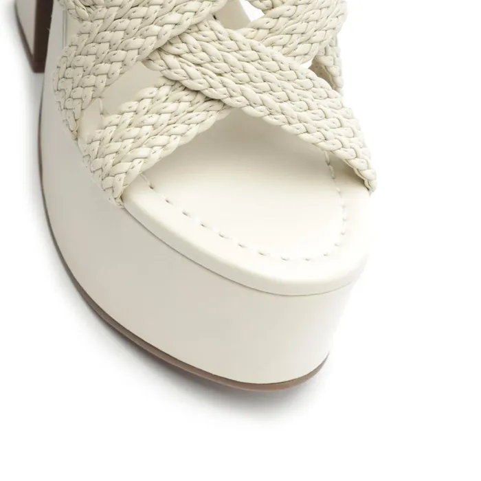 Sandals Aneka Atanado Leather Sandal Pearl Schutz Shoes Platforms Sandals Aneka Atanado Leather Sandal Pearl Schutz Shoes Platforms