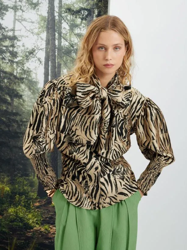 Sister Jane Tops Womenswear Ghospell Maxine Animal Bow Shirt Tan Black
