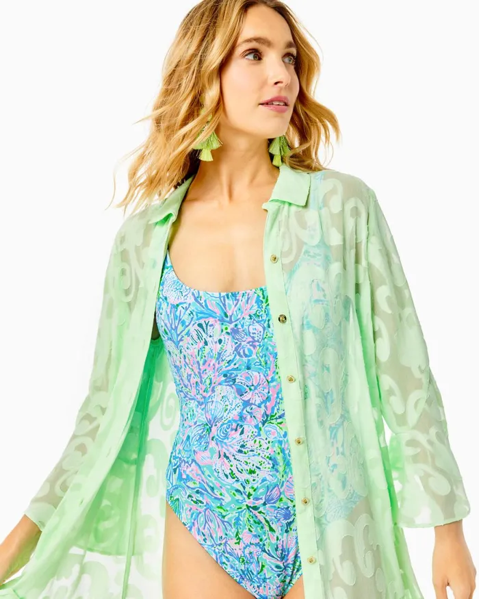 Swim Women Lilly Pulitzer Flamenco OnePiece Swimsuit Cumulus Blue Chick Magnet Swim Women Lilly Pulitzer Flamenco OnePiece Swimsuit Cumulus Blue Chick Magnet
