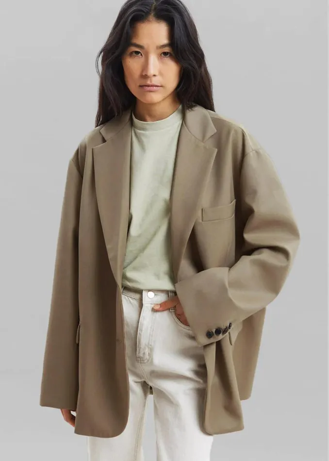 The Frankie Shop Frankie Oversized Boyfriend Blazer 8211 Desert Taupe Shop Outerwear