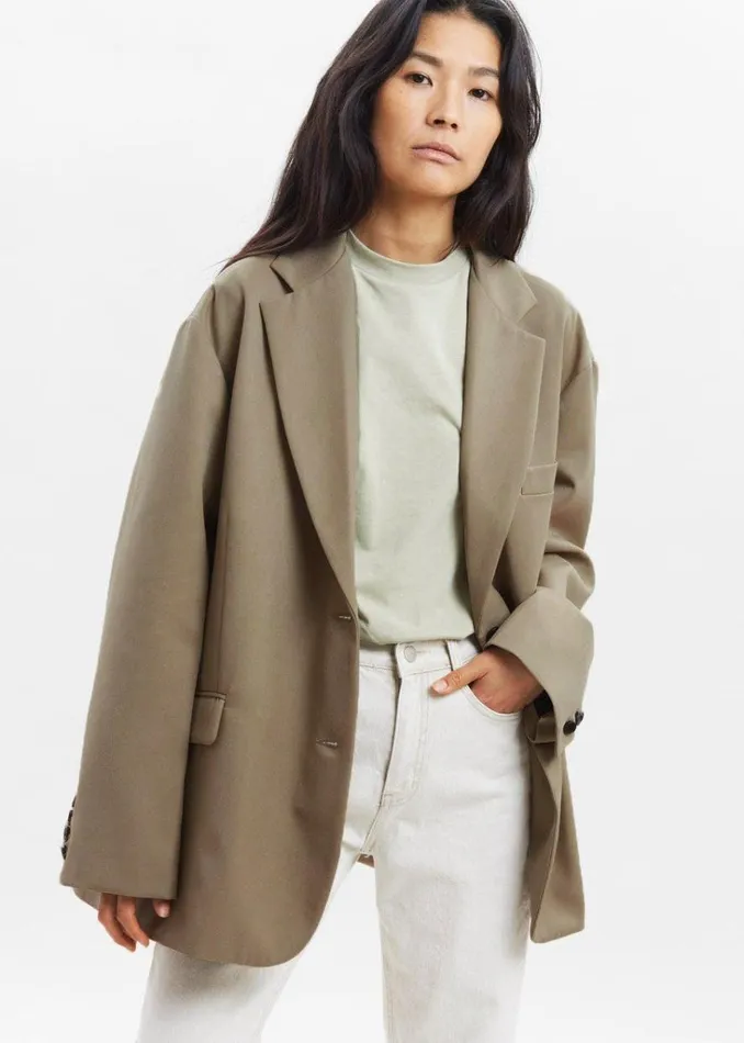 The Frankie Shop Frankie Oversized Boyfriend Blazer 8211 Desert Taupe Shop Outerwear