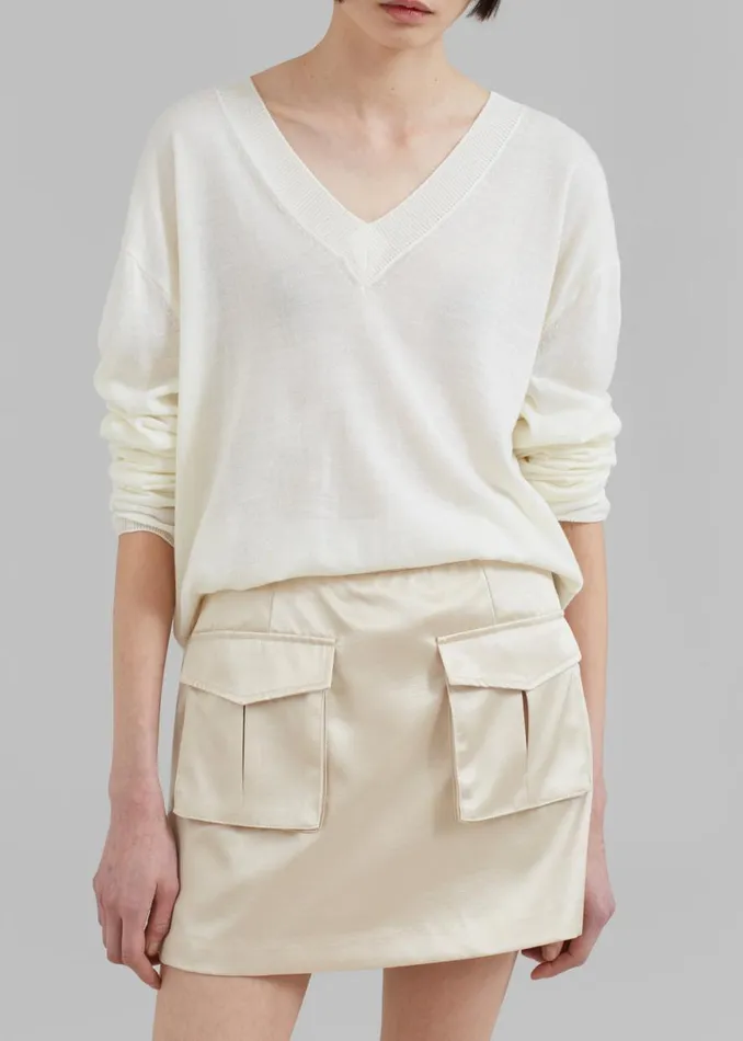 The Frankie Shop Hudson Satin Cargo Skirt 8211 Beige Shop Bottoms