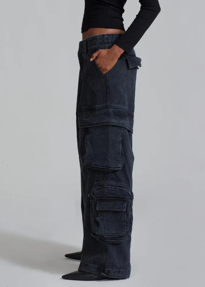 The Frankie Shop Lenny Cargo Jeans 8211 Black Washed Shop Denim