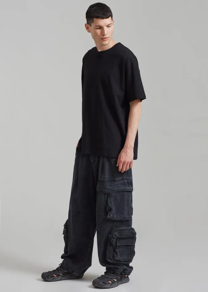 The Frankie Shop Lenny Cargo Jeans 8211 Black Washed Shop Denim