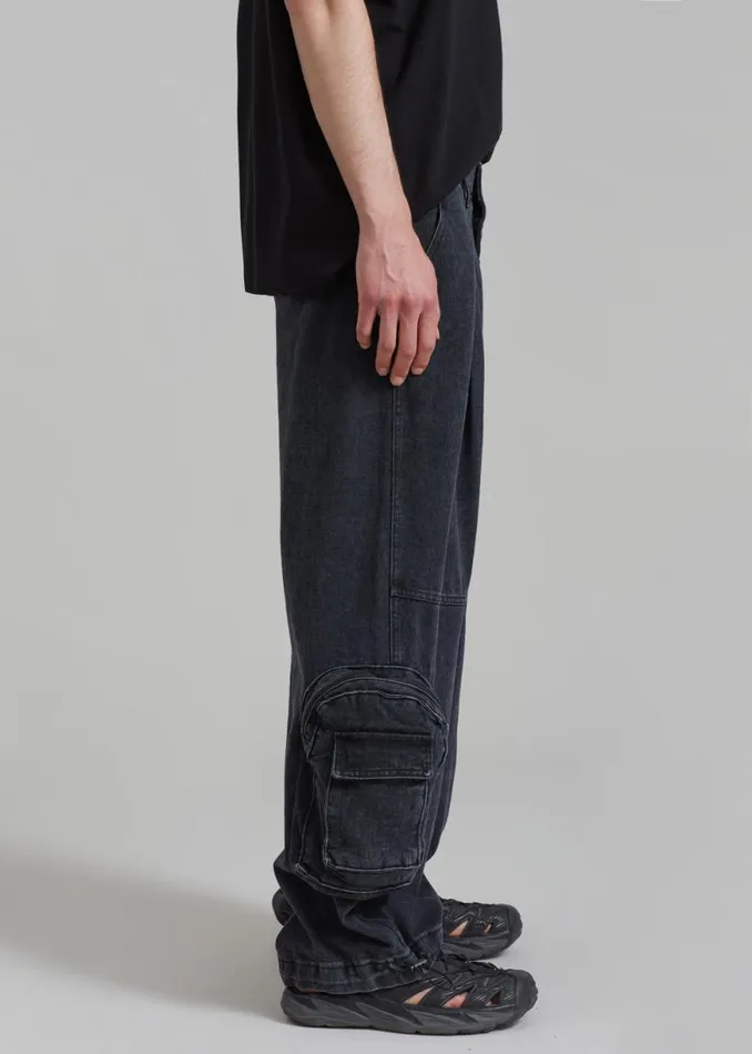 The Frankie Shop Lenny Cargo Jeans 8211 Black Washed Shop Denim