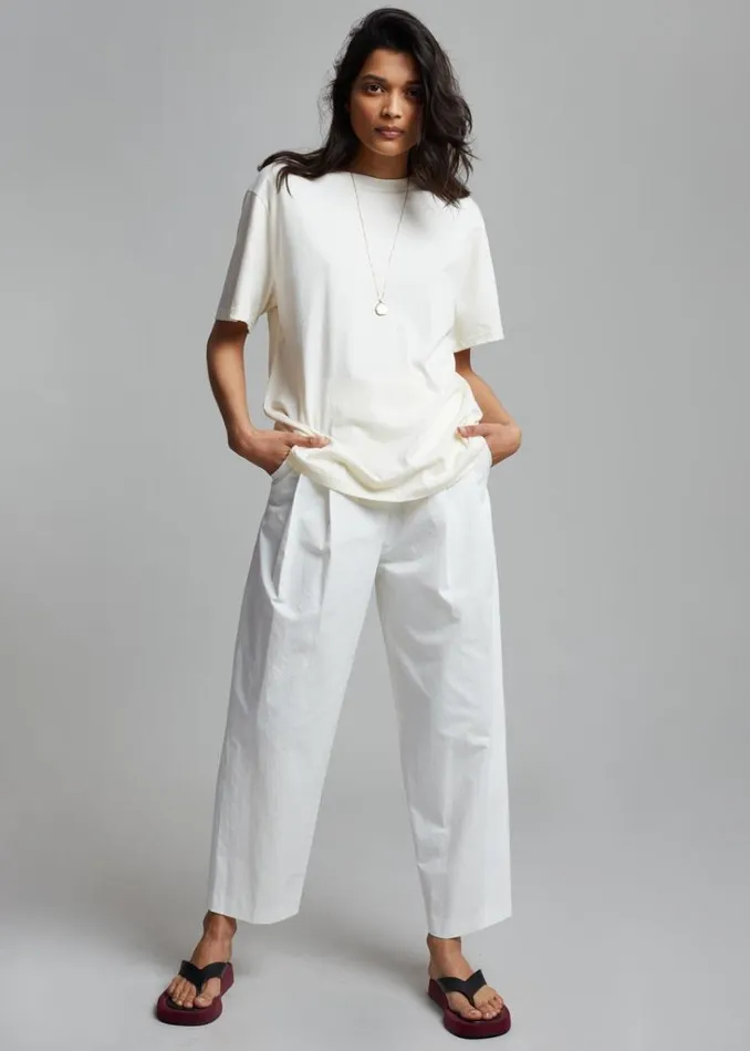 The Frankie Shop Lilou Simple Tee 8211 Beige Shop Tops