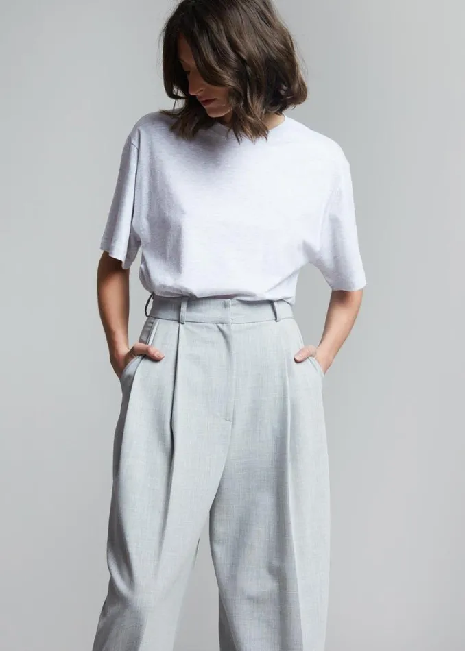 The Frankie Shop Lilou Simple Tee 8211 Light Grey Melange Shop Tops