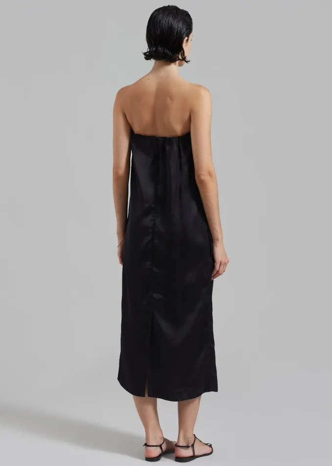 The Frankie Shop Loulou Studio Siple Long Dress 8211 Black Shop Dresses