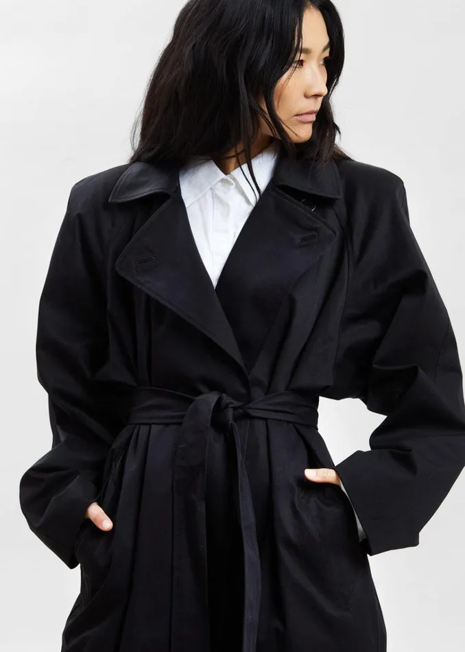 The Frankie Shop Marisol Box Shoulder Trench 8211 Black Shop Outerwear