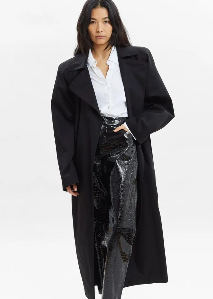 The Frankie Shop Marisol Box Shoulder Trench 8211 Black Shop Outerwear