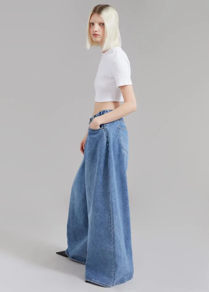 The Frankie Shop Sasha Wide Leg Jeans 8211 Worn Wash Shop Clothing
