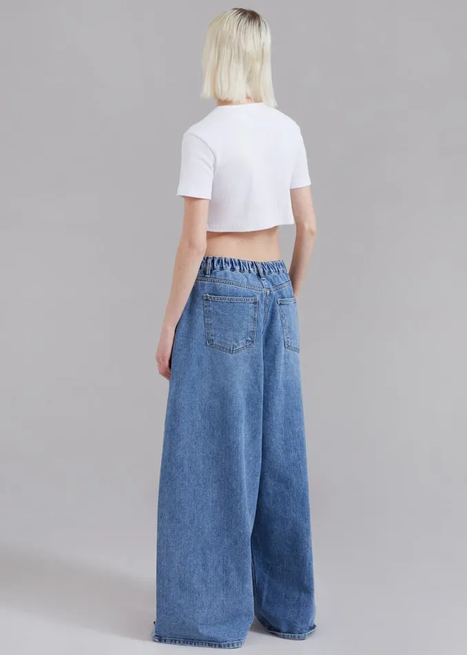 The Frankie Shop Sasha Wide Leg Jeans 8211 Worn Wash Shop Clothing