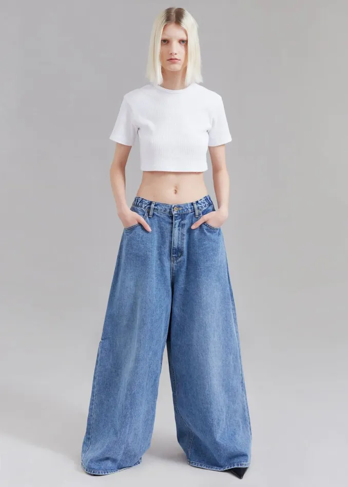 The Frankie Shop Sasha Wide Leg Jeans 8211 Worn Wash Shop Clothing