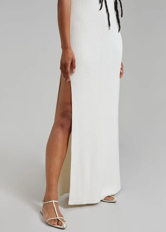 The Frankie Shop Wren Sleeveless Knit Dress 8211 White Shop Dresses