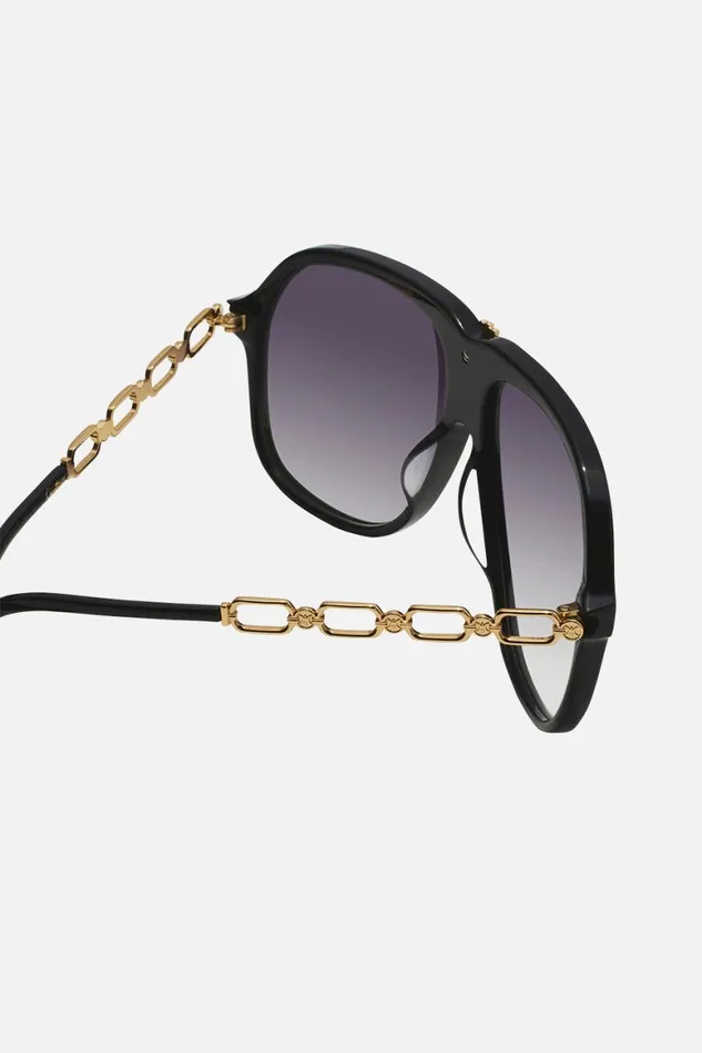 THE HEIRESS SUNGLASSES SOLID BLACK Solid Black WomensMens Camilla Sunglasses