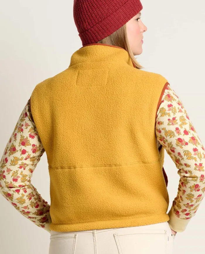 ToadandCo Tops and TShirts Women039s Campo Fleece Vest Acorn 8211 Women039s