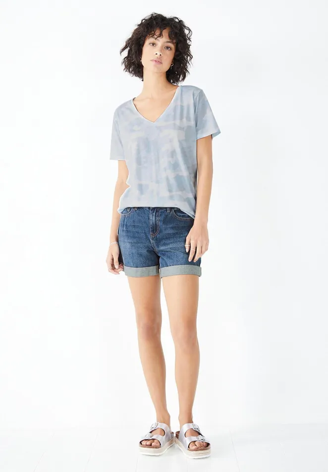 Tops and TShirts Women Hush Camo VNeck Relaxed TShirt Pale Blue Camo
