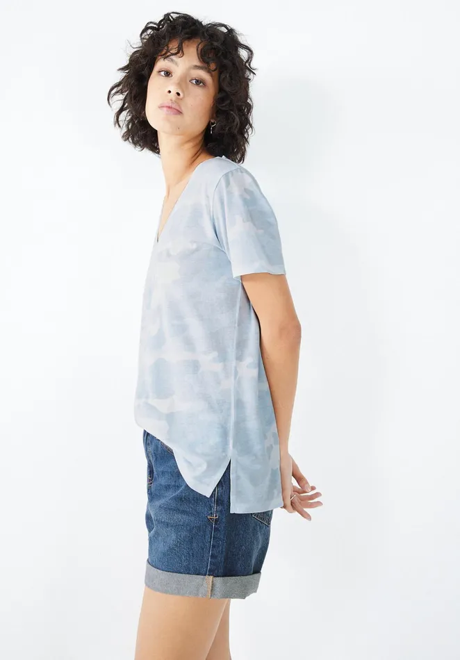 Tops and TShirts Women Hush Camo VNeck Relaxed TShirt Pale Blue Camo