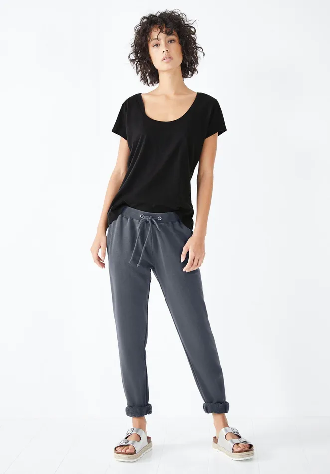 Tops and TShirts Women Hush Cotton Slub Scoop Tee Black