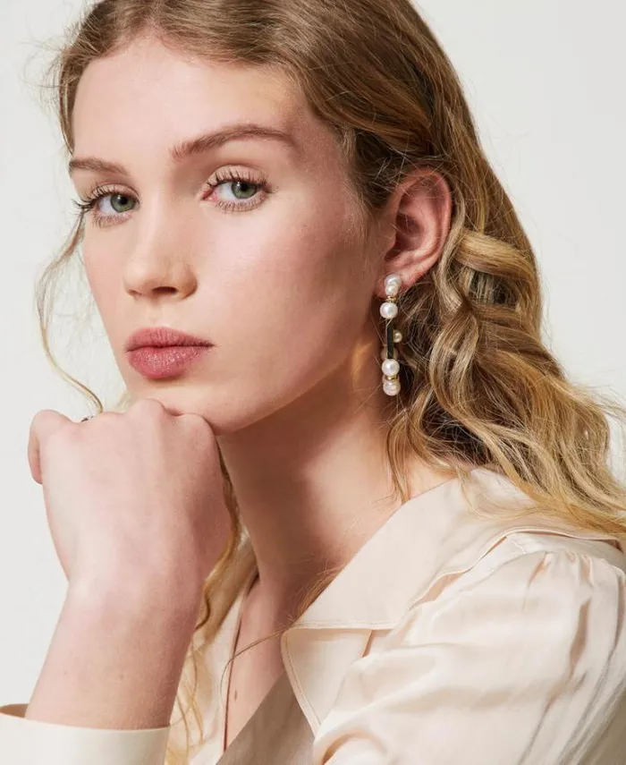 Twinset Jewellery Oval T Earrings With Pearls Old White 8211 Accessories