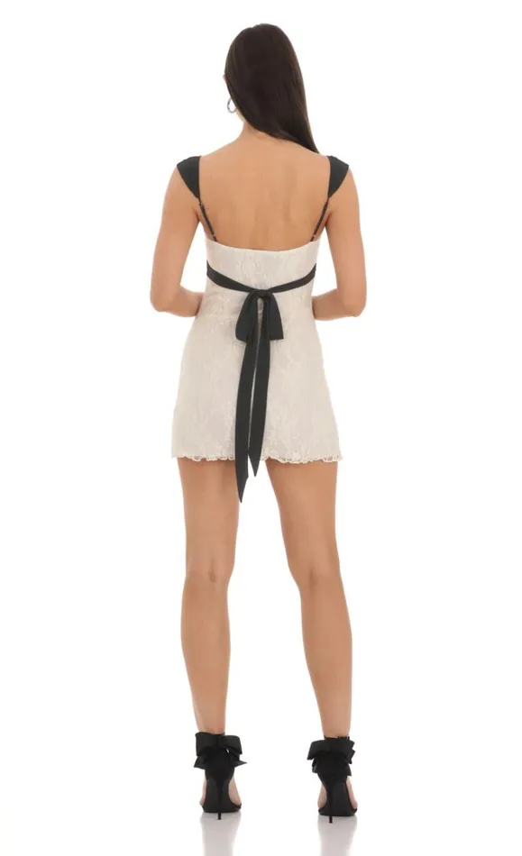 Two Toned Lace Dress Black And Cream Women LUCY IN THE SKY Mini Dresses Two Toned Lace Dress Black And Cream Women LUCY IN THE SKY Mini Dresses