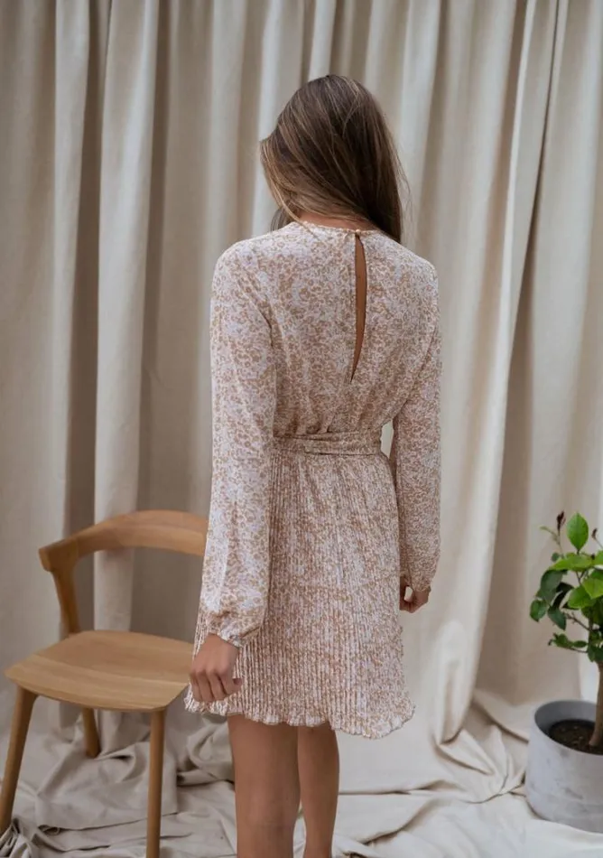 Women039s Clothing Dresses Easy Clothes Beige Lisa Patterned Dress