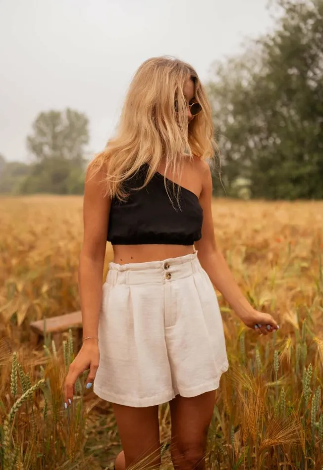 Women039s Clothing Shorts Easy Clothes Beige Alec Shorts
