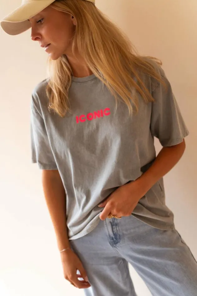 Women039s Clothing Tshirts Easy Clothes Grey Iconic TShirt Women039s Clothing Tshirts Easy Clothes Grey Iconic TShirt