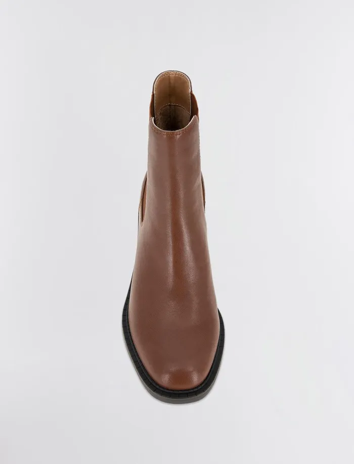 Women BCBGeneration BCBG Brown Boxxa Chelsea Boot Sugar Almond