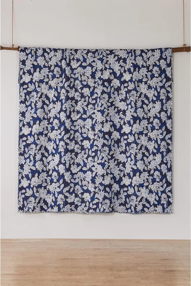 Women Bedding Johnny Was Filo Reversible Quilt King Filo Women Bedding Johnny Was Filo Reversible Quilt King Filo
