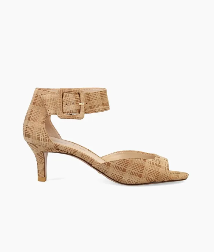Women Berlin Low Heel 8211 Latte Plaid Pelle Moda Low Heels