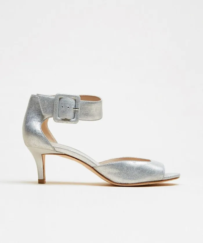 Women Berlin Low Heel 8211 Silver Pelle Moda Low Heels